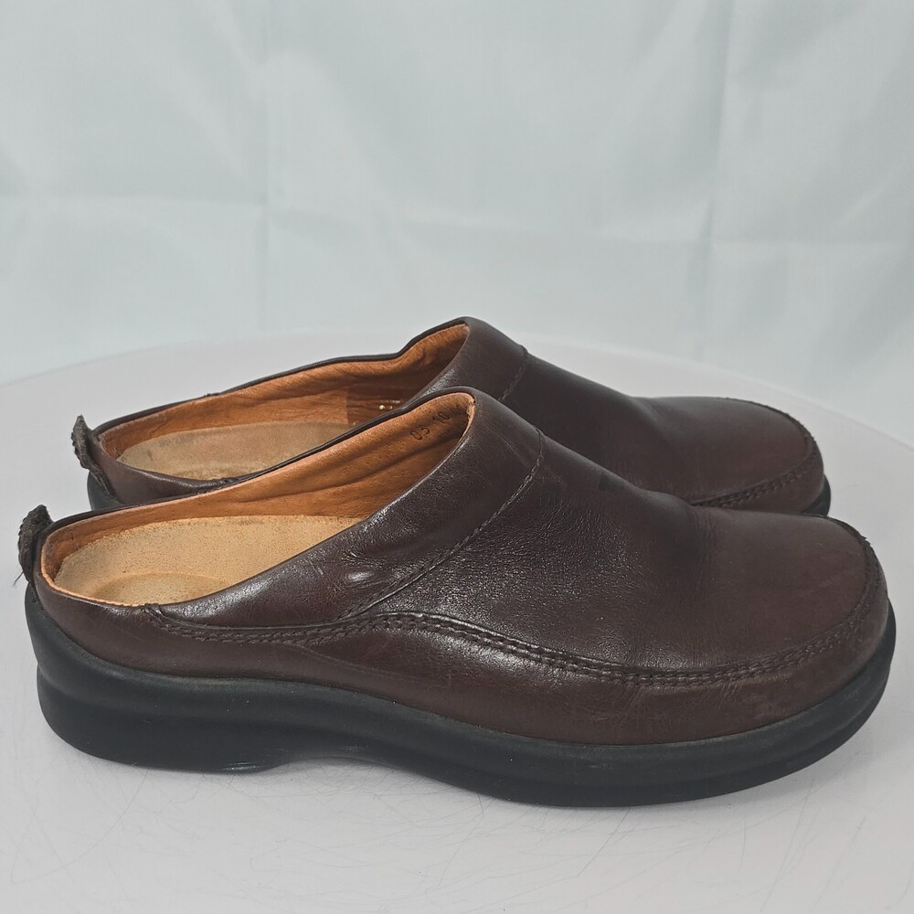Footprints Birkenstock Women 37/US 6.5-7 Wide Brown Leather Clogs/Mules Comfort